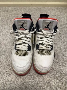 Jordan 4s Flight Nostalgia size 13 mens